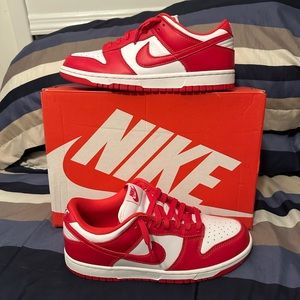 Dunk Low Retro SP ‘St.John’s’